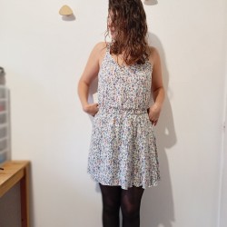 Fleuri rouge et bleu